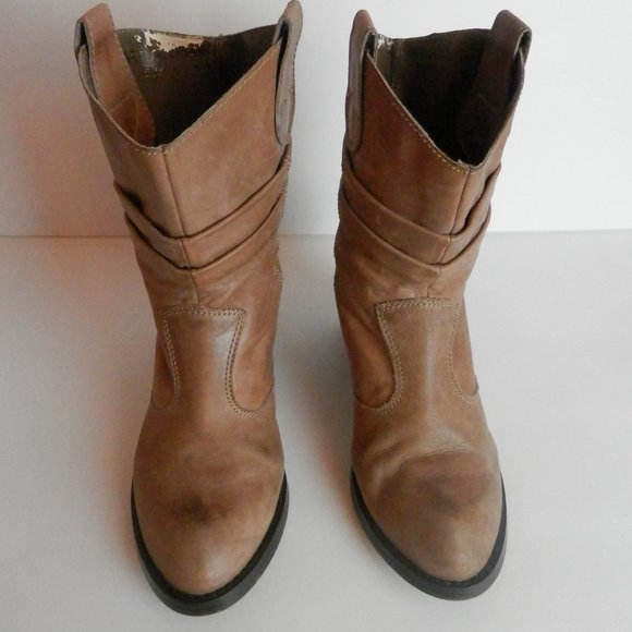 Auturo Chiang Ankle Slouch Booties - Picture 3 of 10